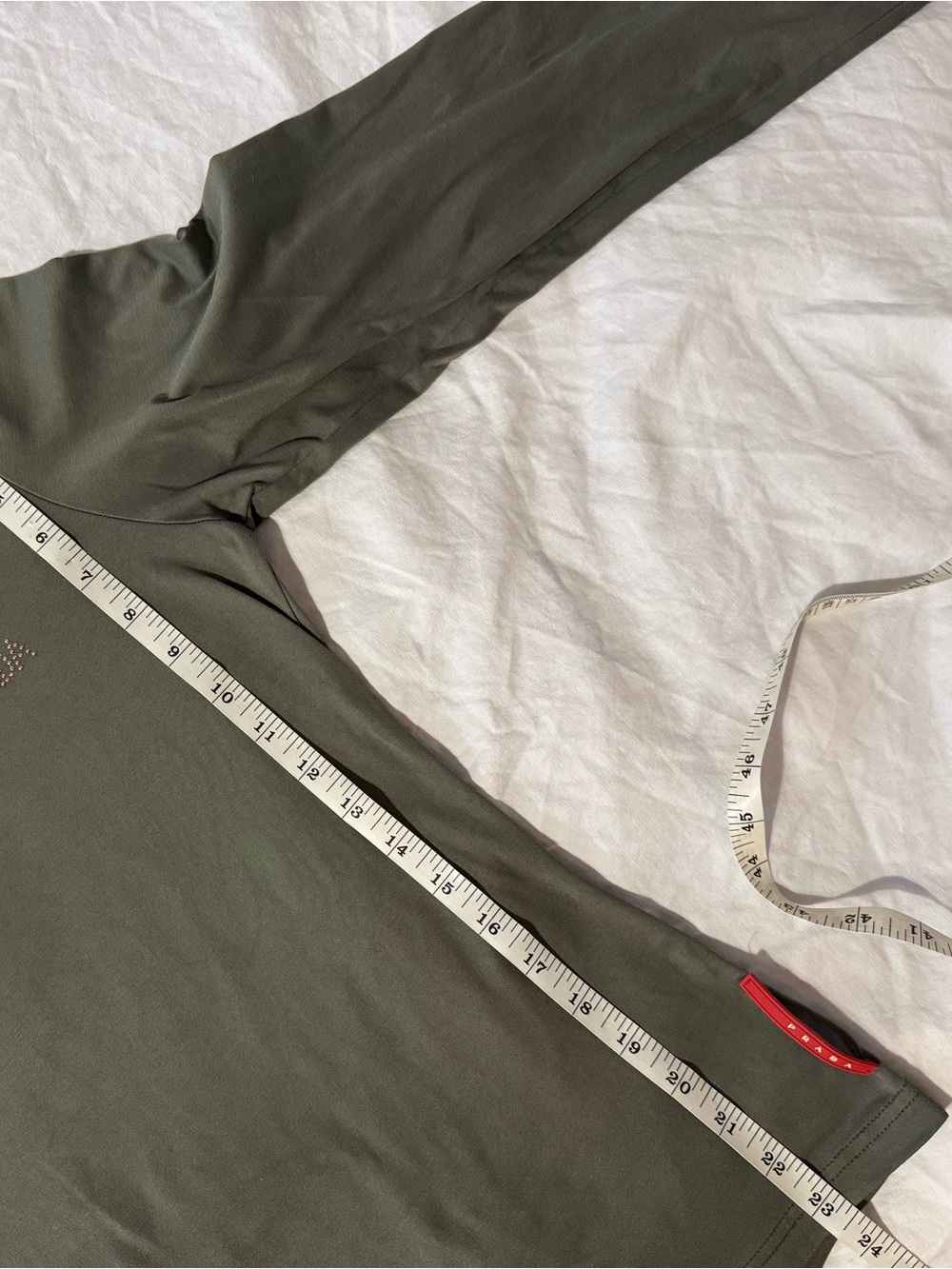 ✨✨PRADA LongSleeve✨✨ - Picture 6 of 8